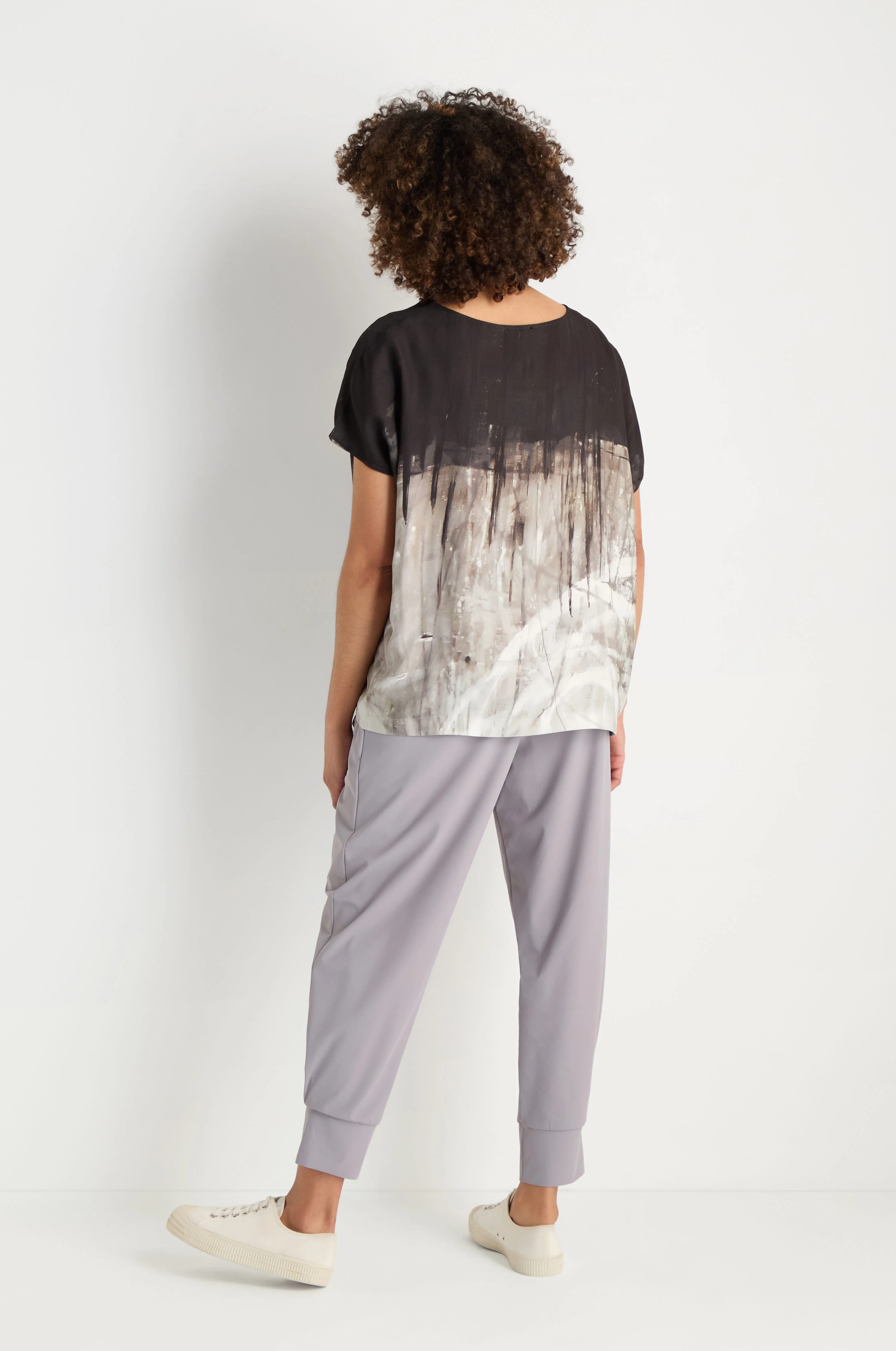 Abstract Print Easy Top - Image 4