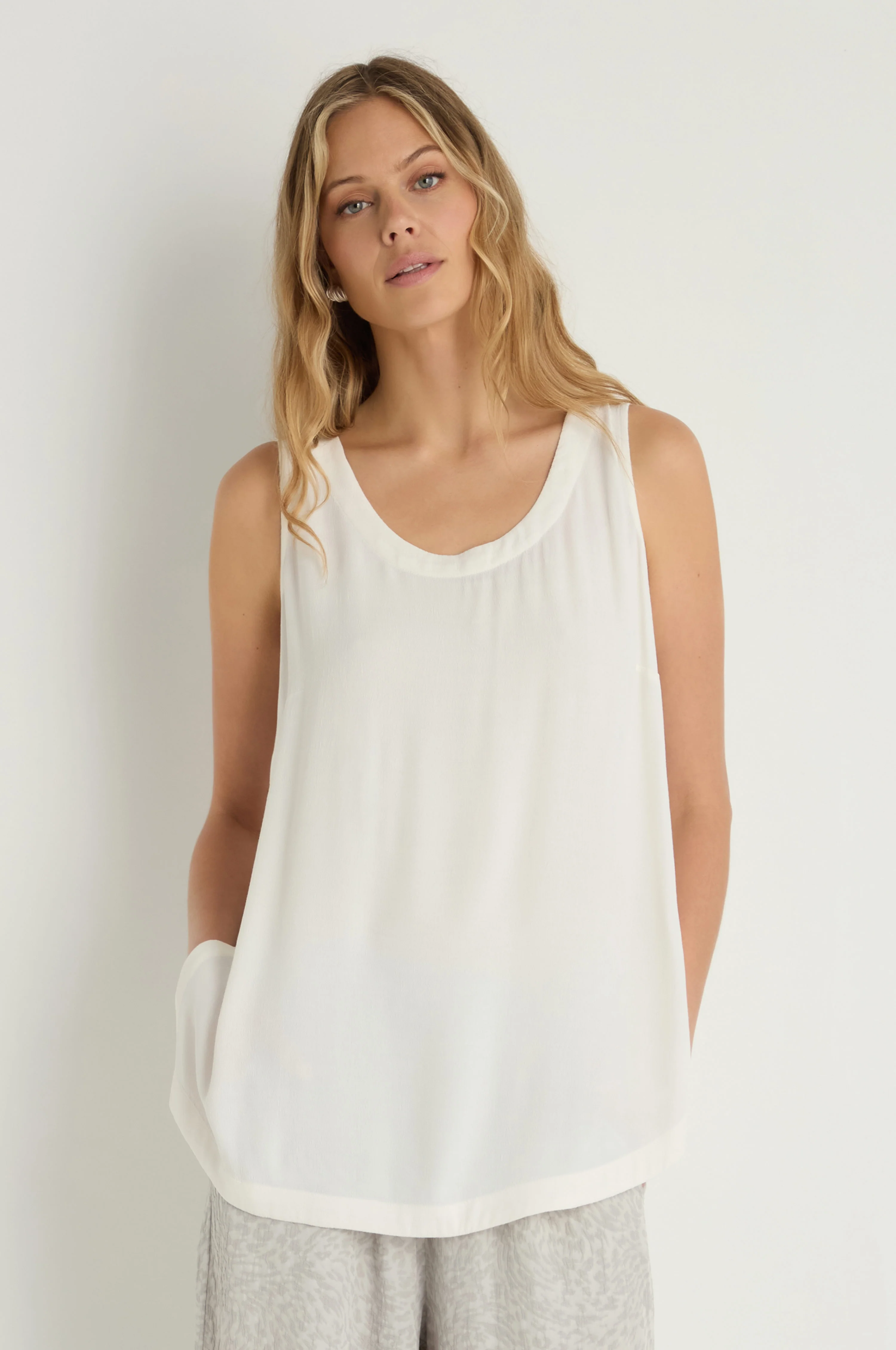 Crepe Vest - Image 3