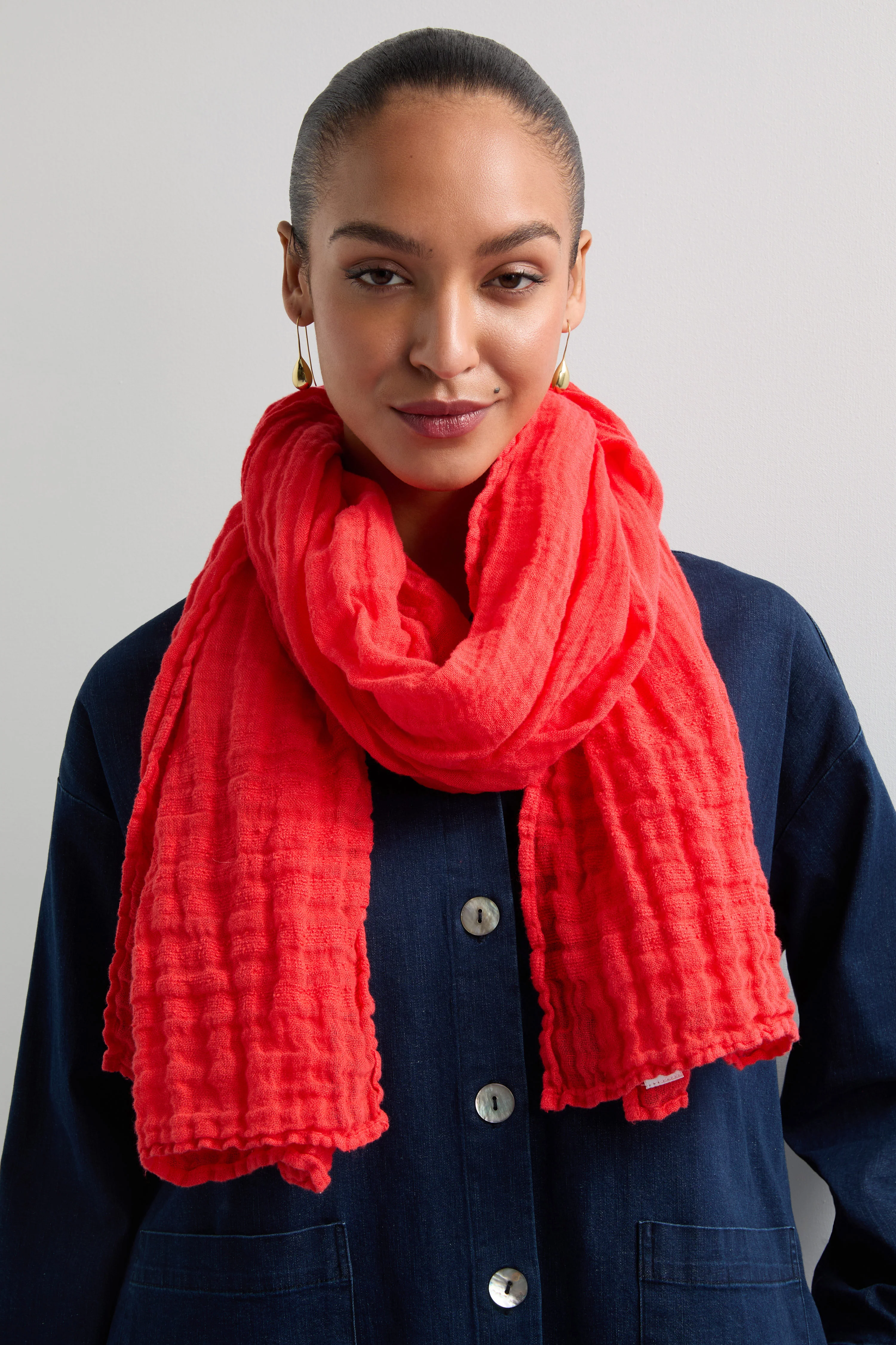 Crinkle Linen Scarf - Image 9
