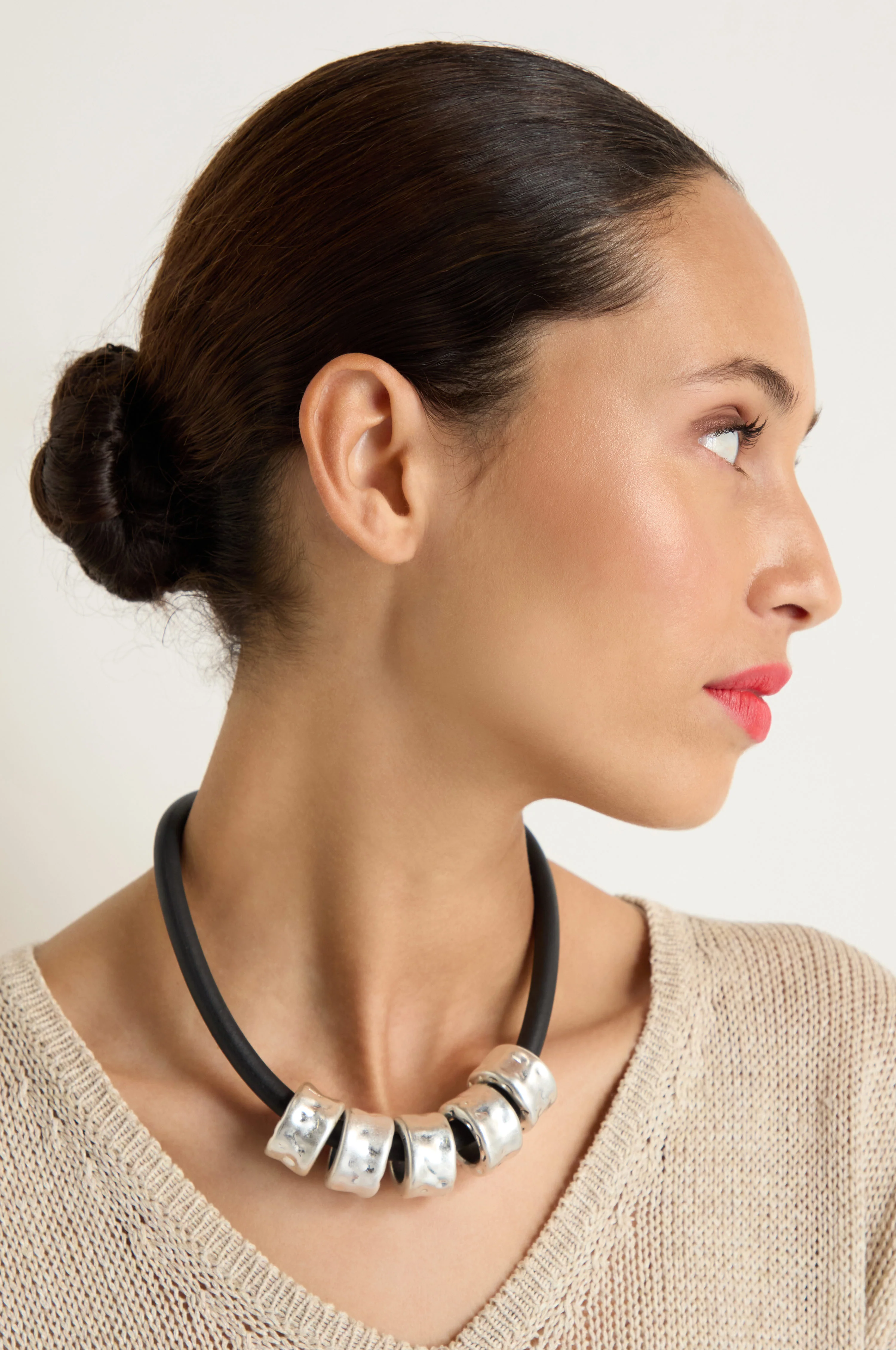 Hammered Cylinders Necklace - Image 4