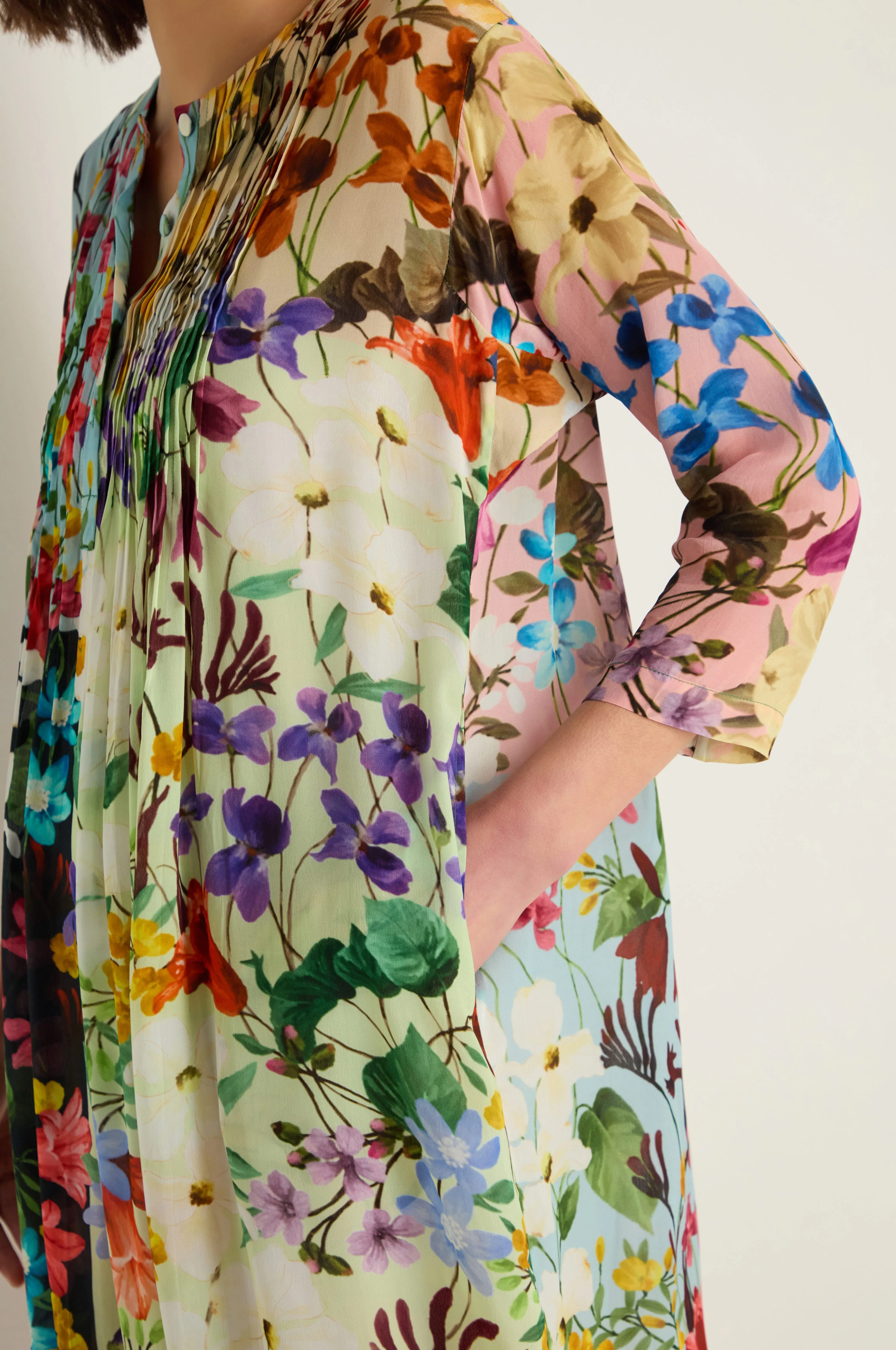 Impressionist Garden Pleated Dress - Image 5