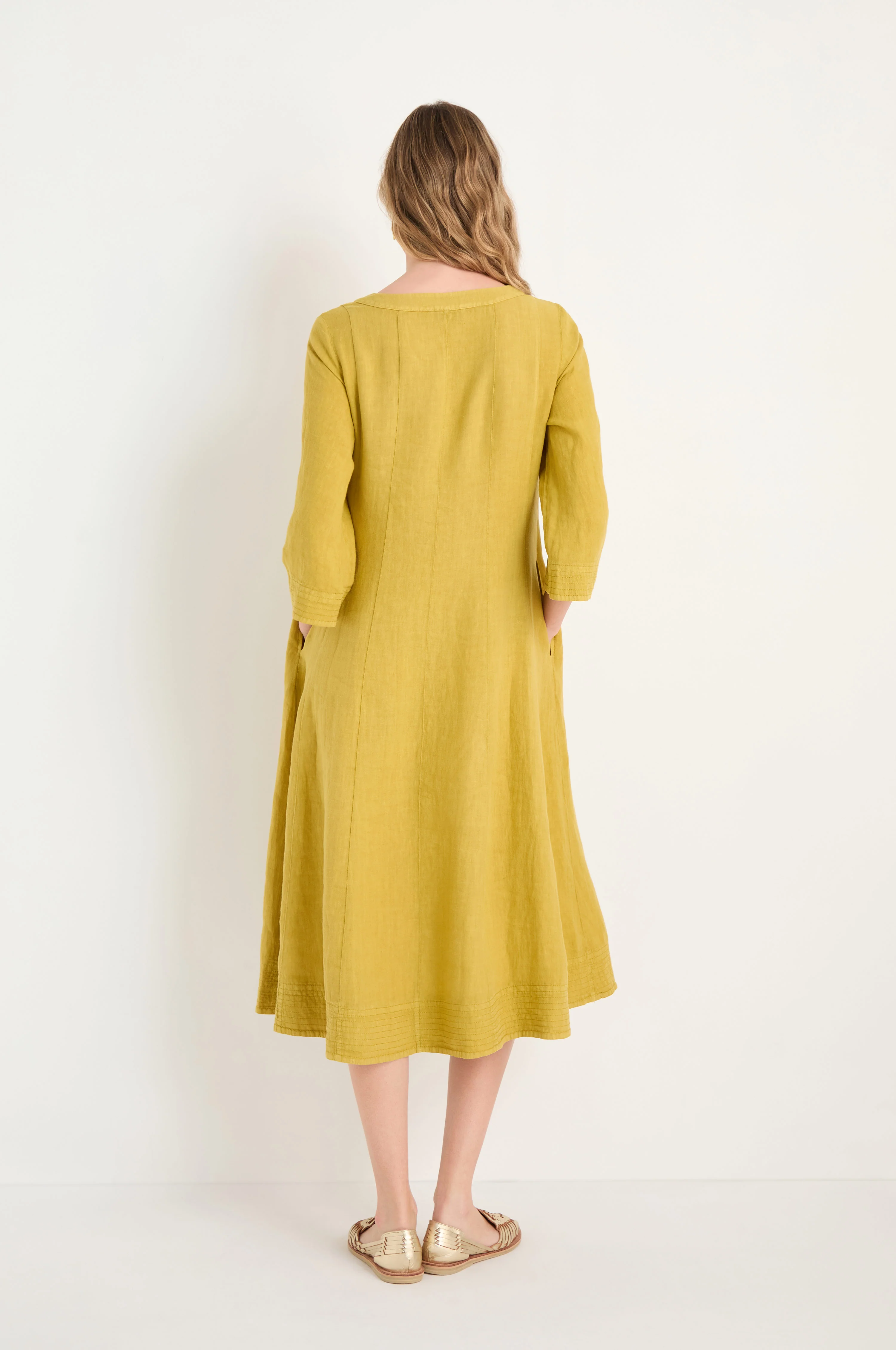 Linen Seam Flare Golden Dress - Image 4
