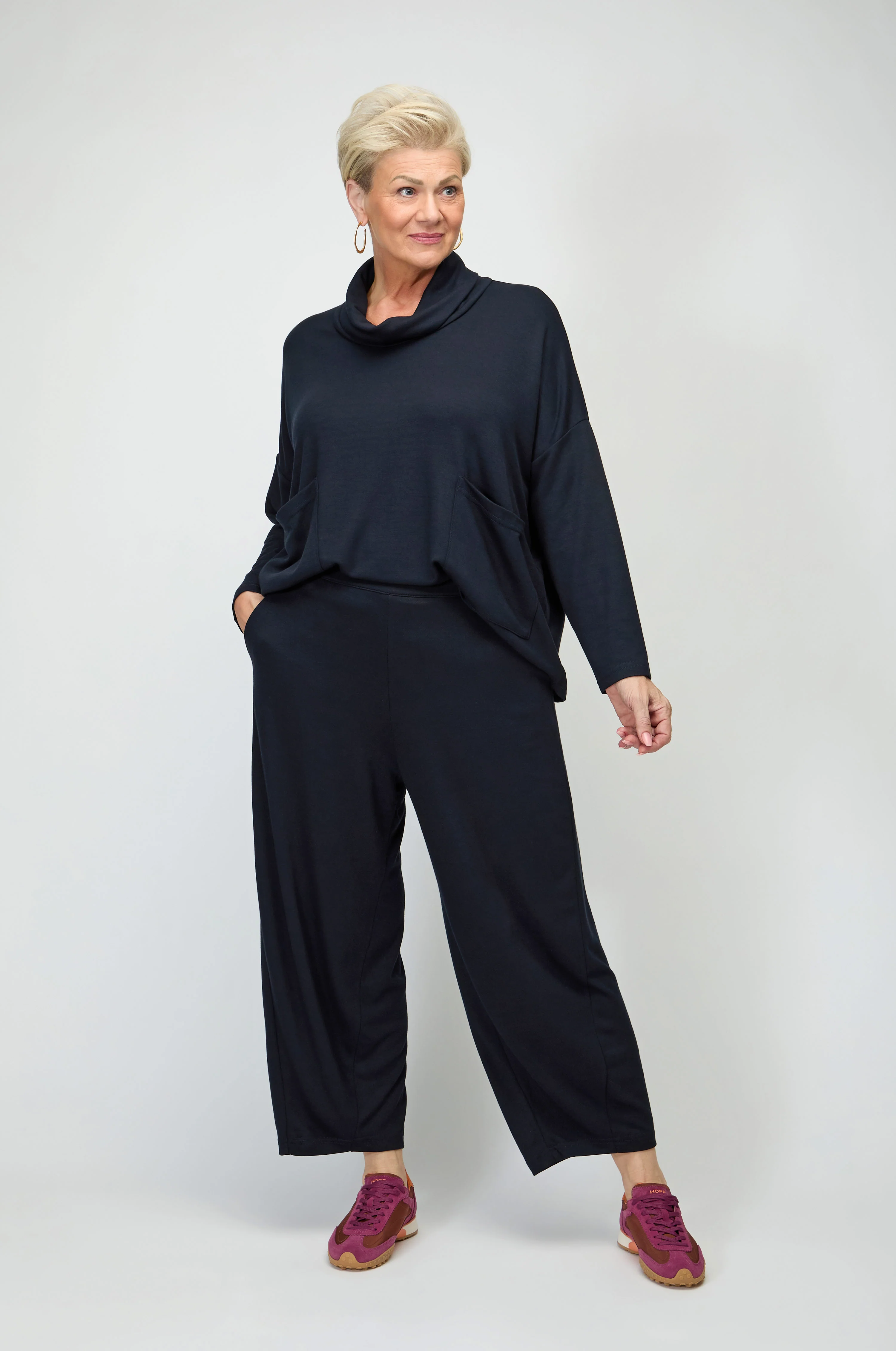 Luxe Viscose Jersey Bubble Trousers - Image 4