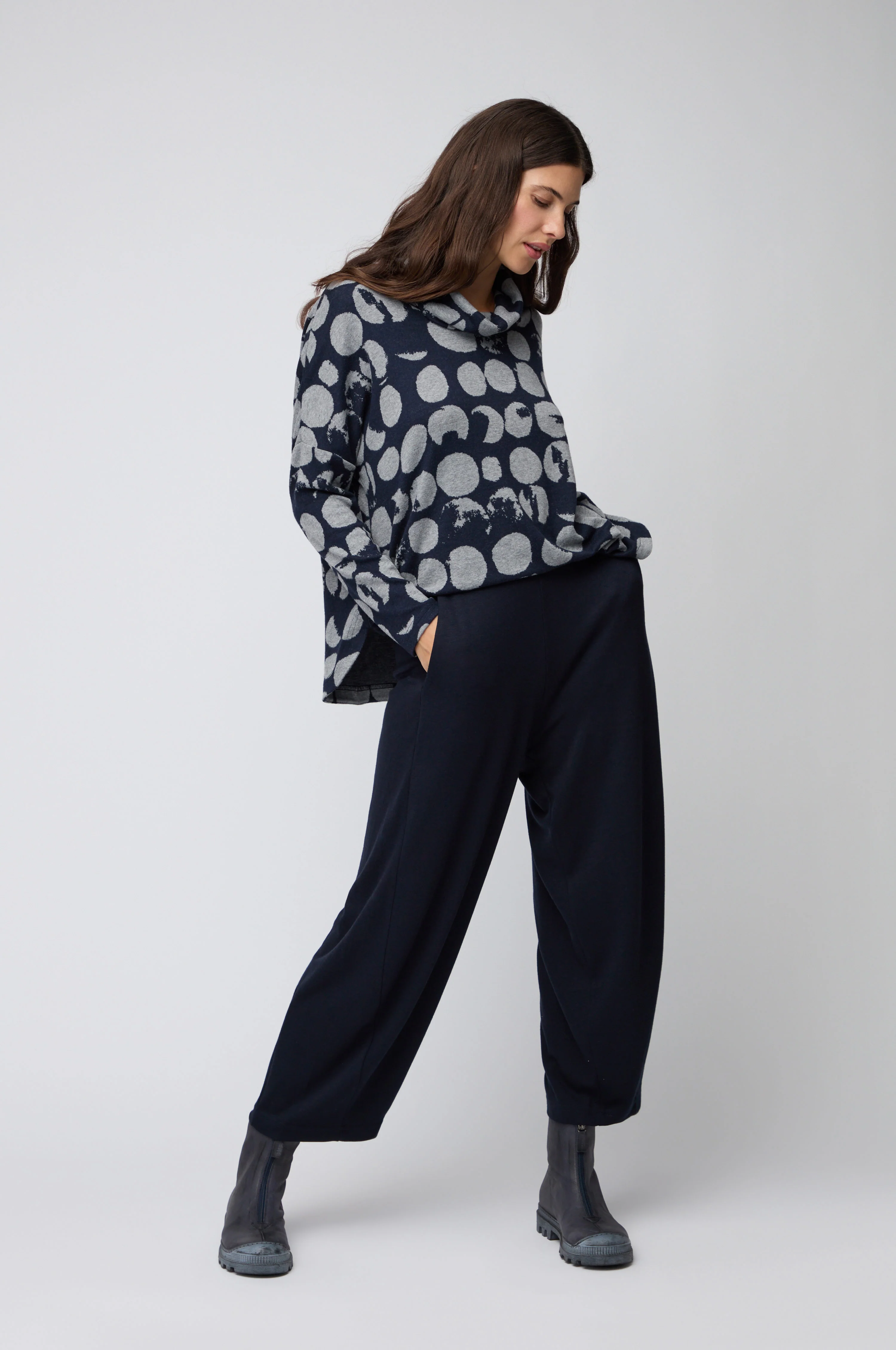 Luxe Viscose Jersey Bubble Trousers - Image 5