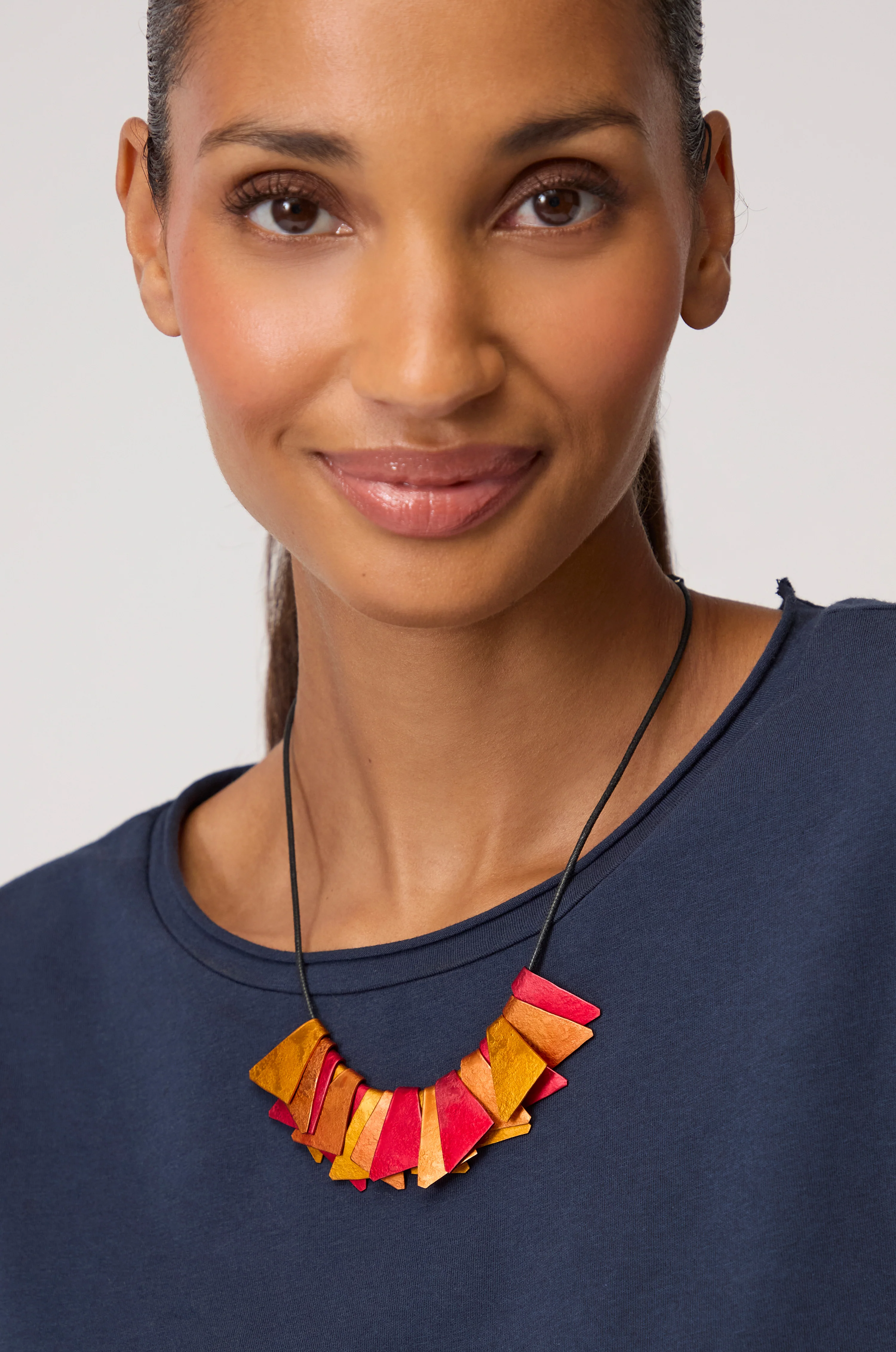Mini Segment Necklace - Image 4