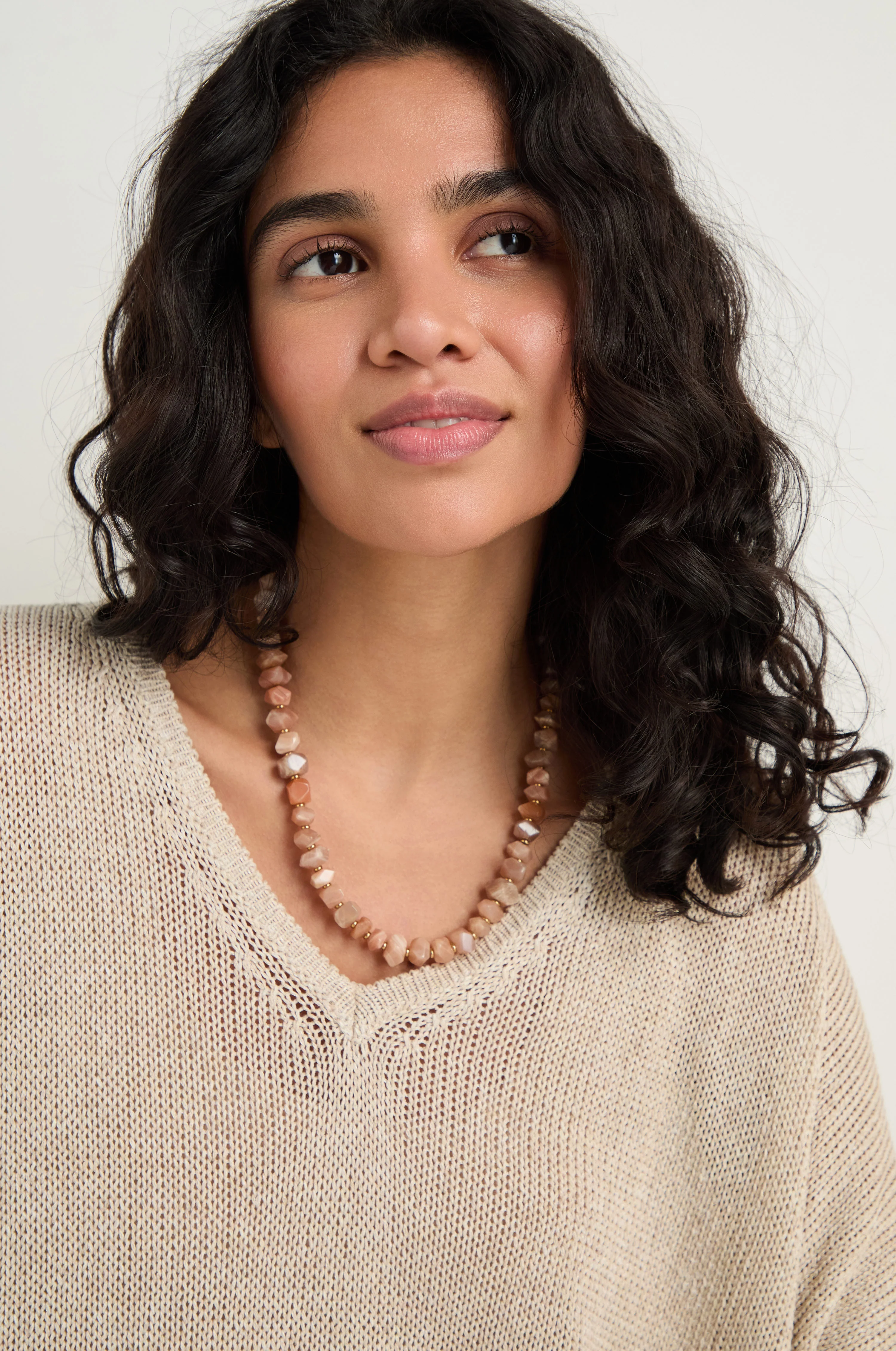 Peach Moonstone Bead Necklace