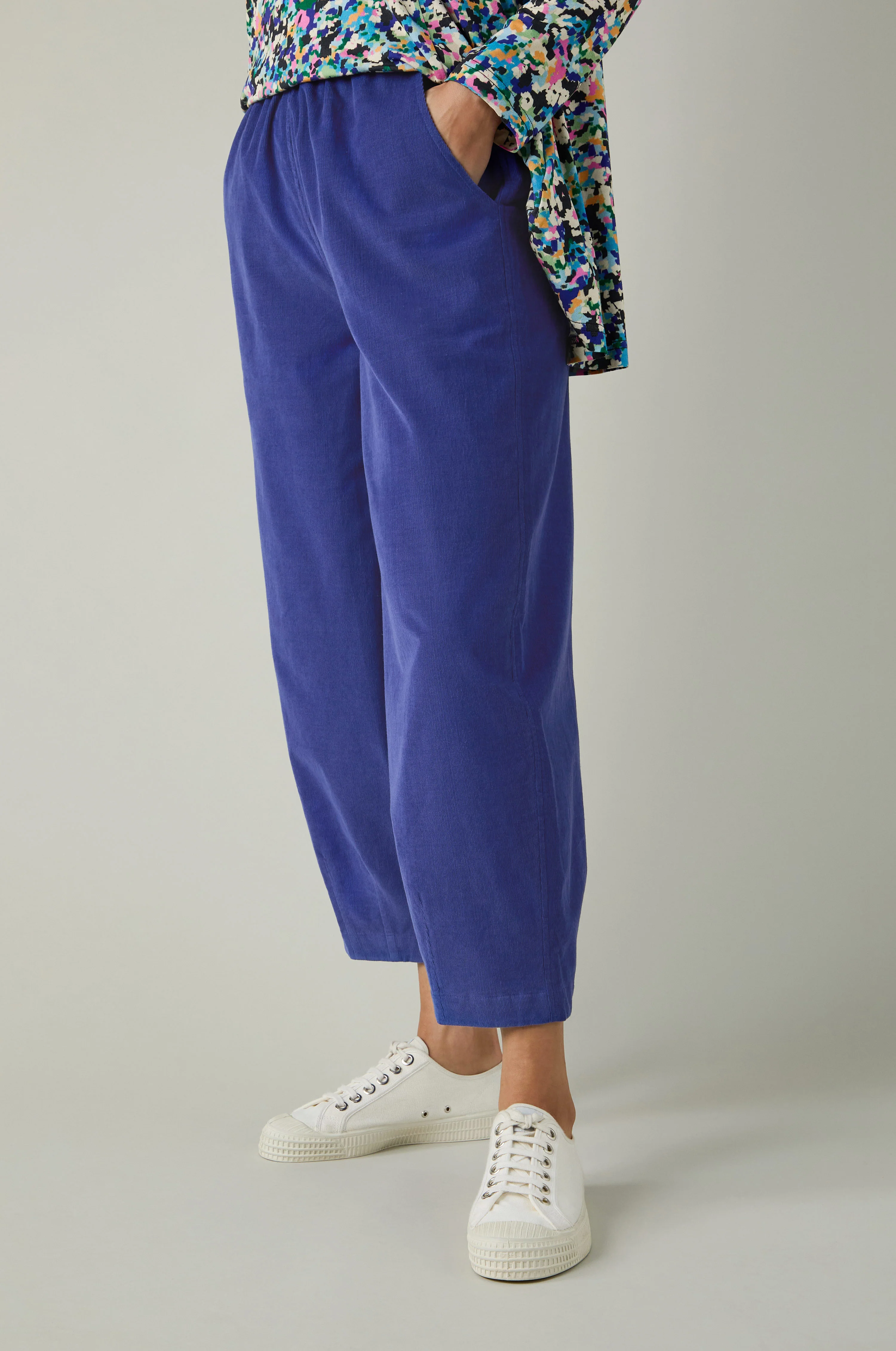 Pinwale Cord Bubble Trousers - Image 7