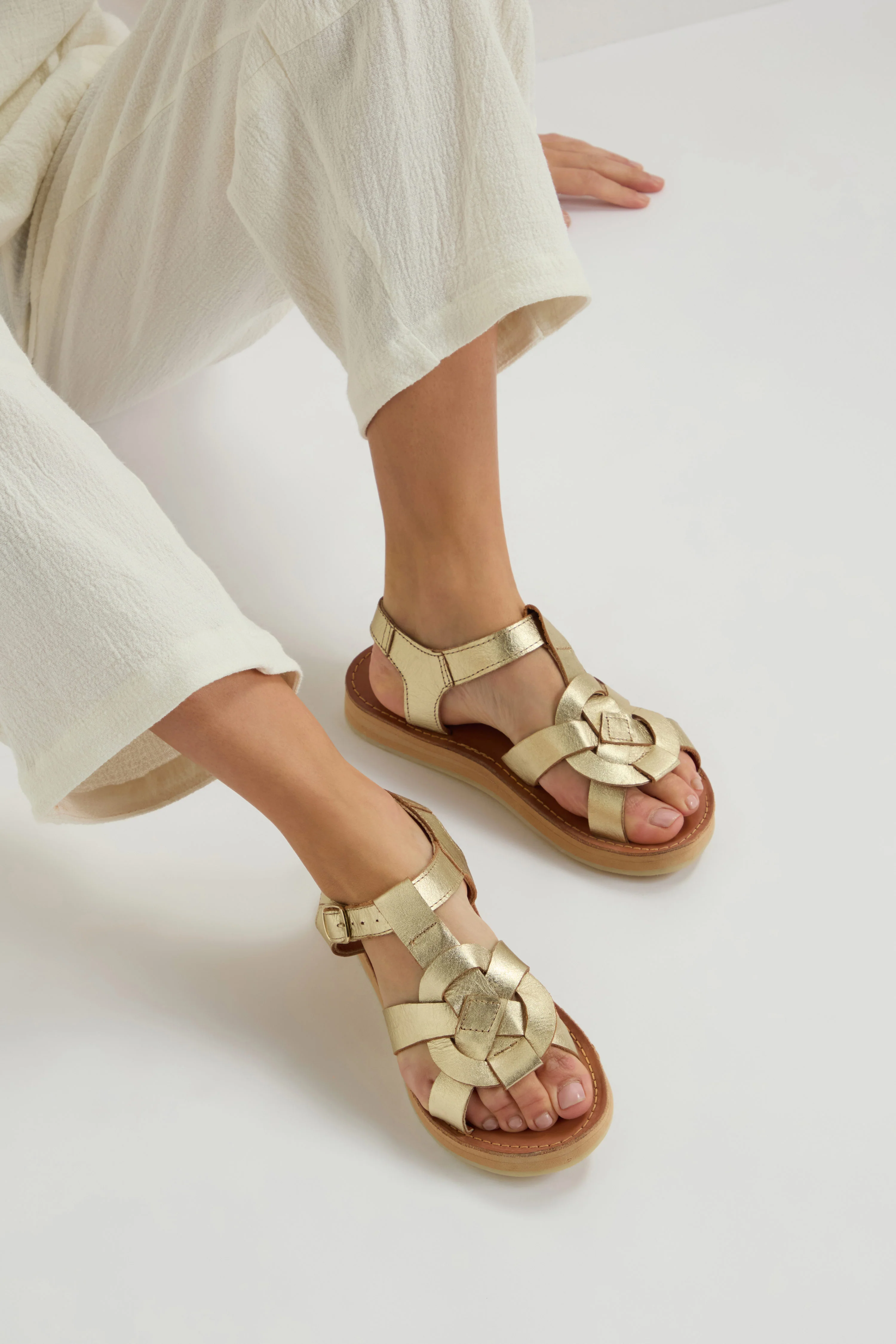 Tulum Leather Buckle Sandals - Image 5