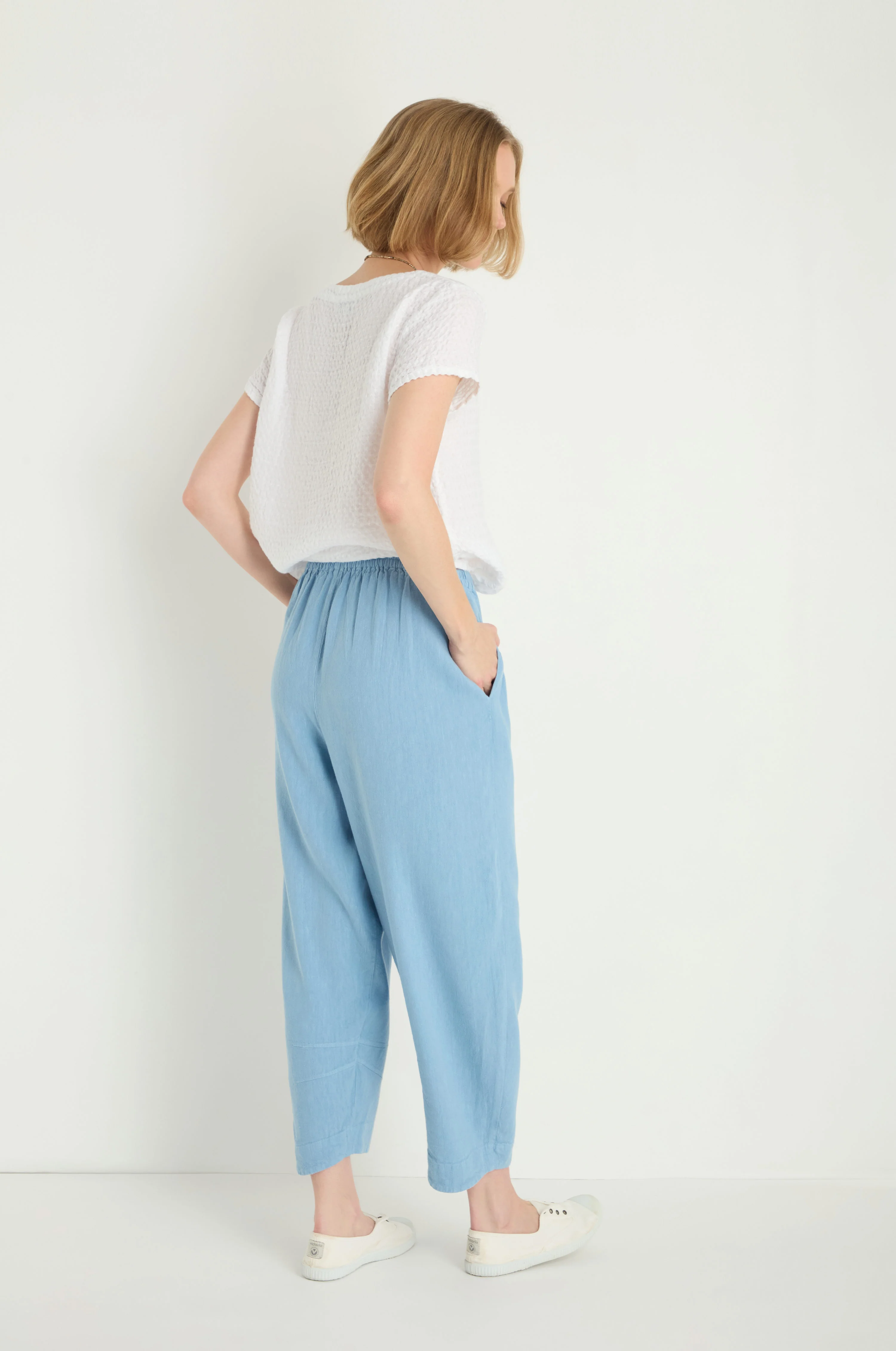 Twisted Linen Crop Sky Blue Bubble Trousers - Image 3