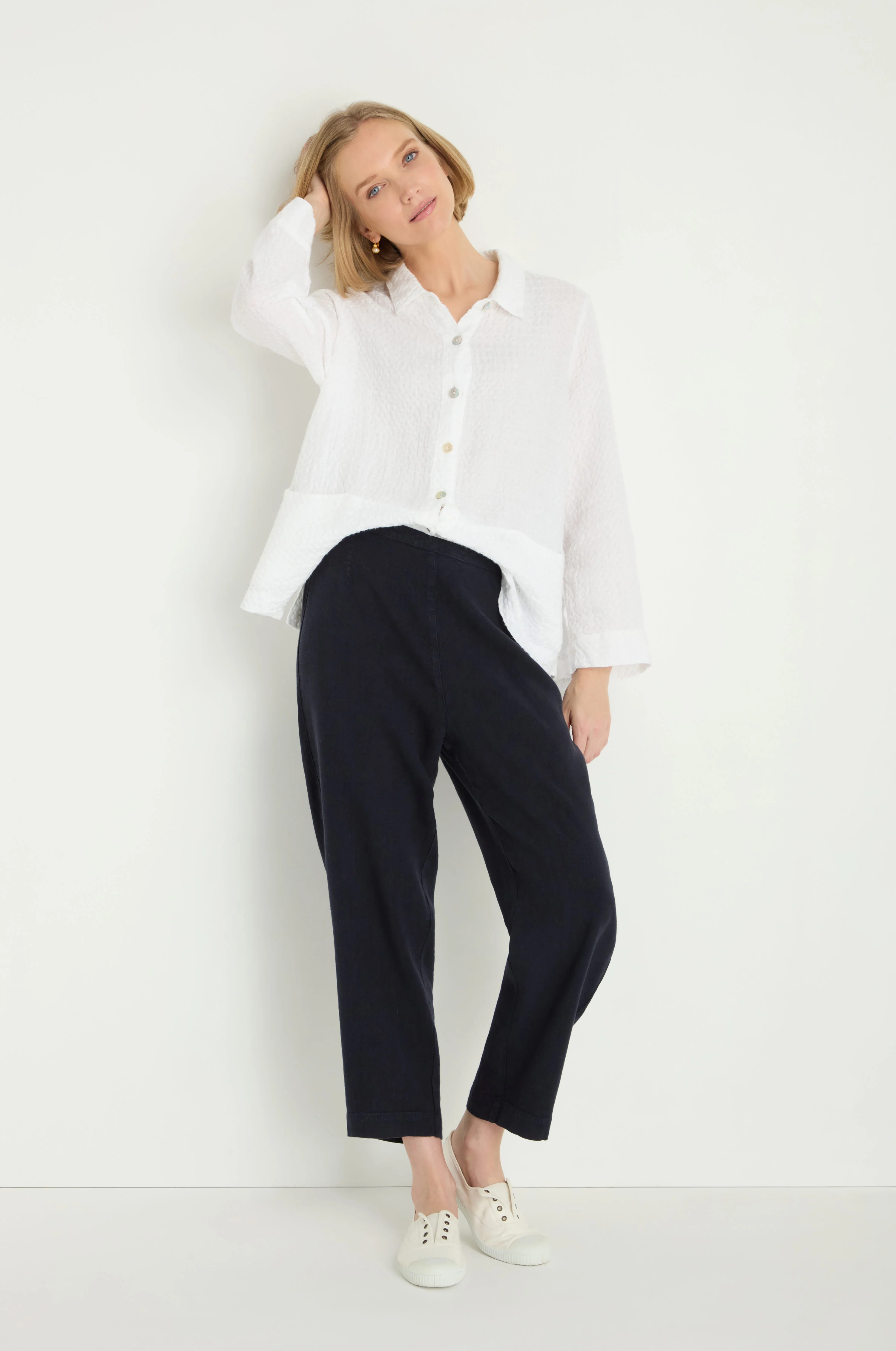 Twisted Linen Slim Navy Trousers - Image 2