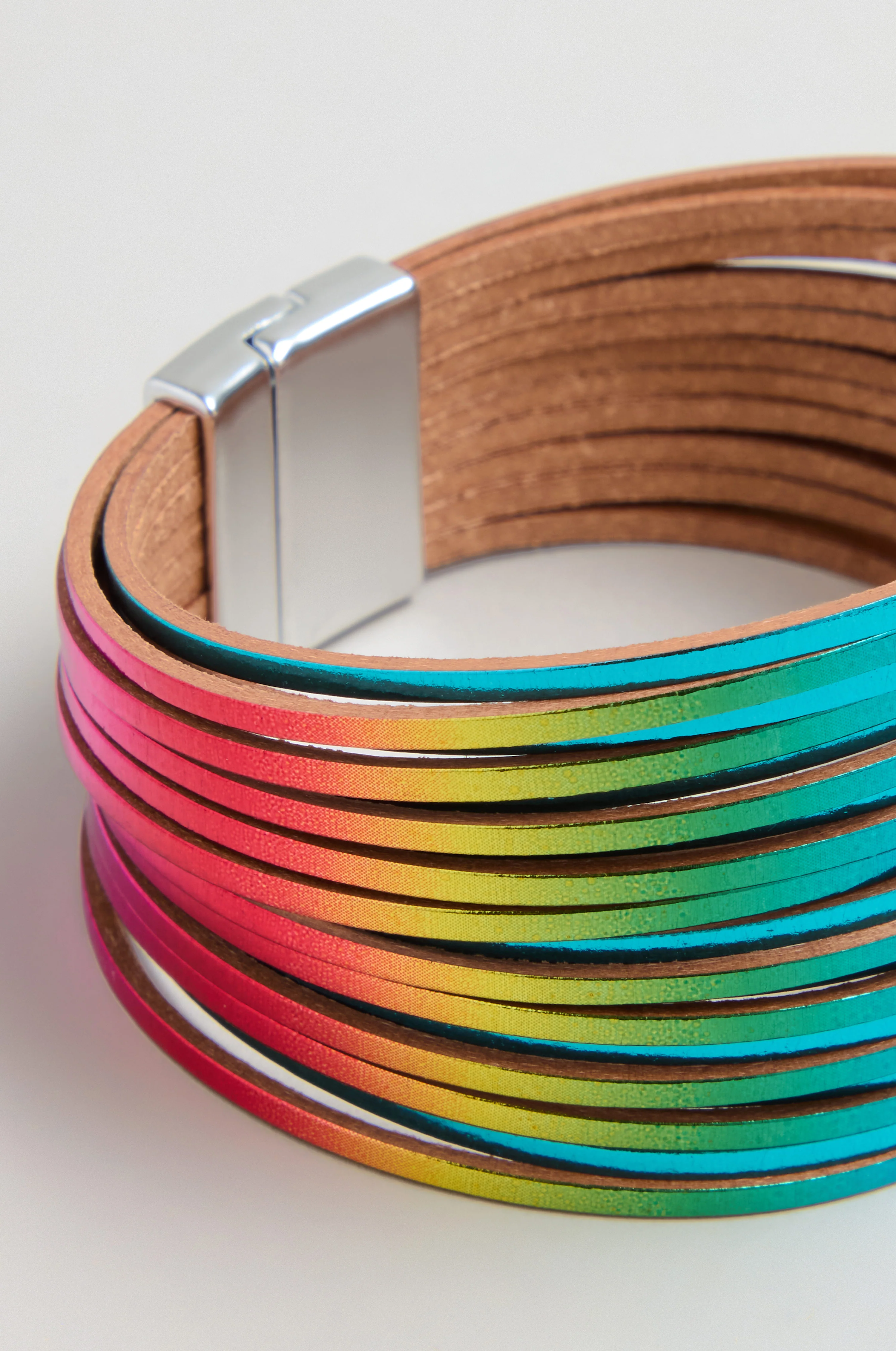 Vegan Leather Metallic Bracelet - Image 11