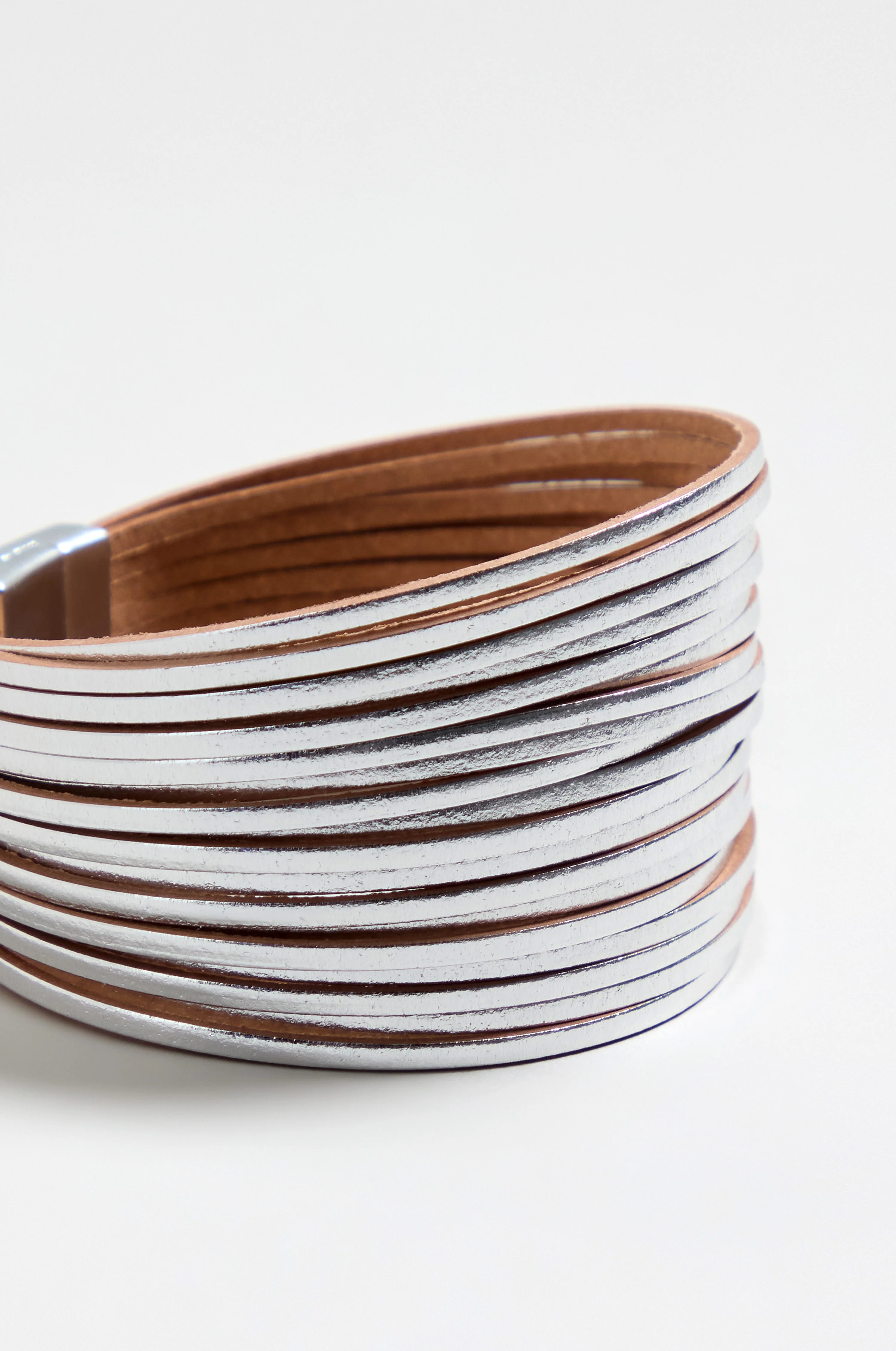 Vegan Leather Metallic Bracelet - Image 9